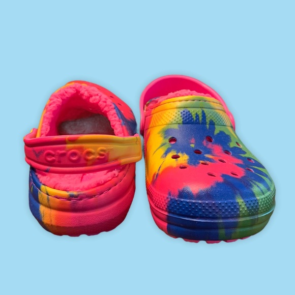 crocs youth size 2